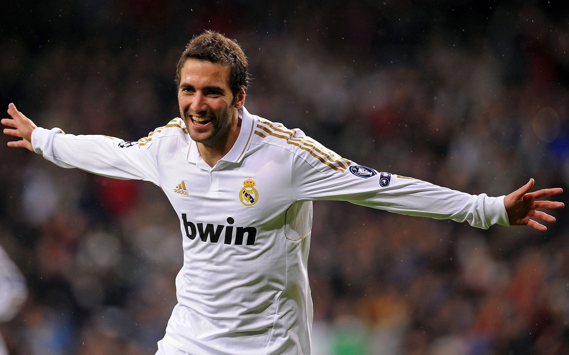 特斯·冯·迪克:凭借精准传球,助力南非队有效进攻,安迪冯斯特拉克