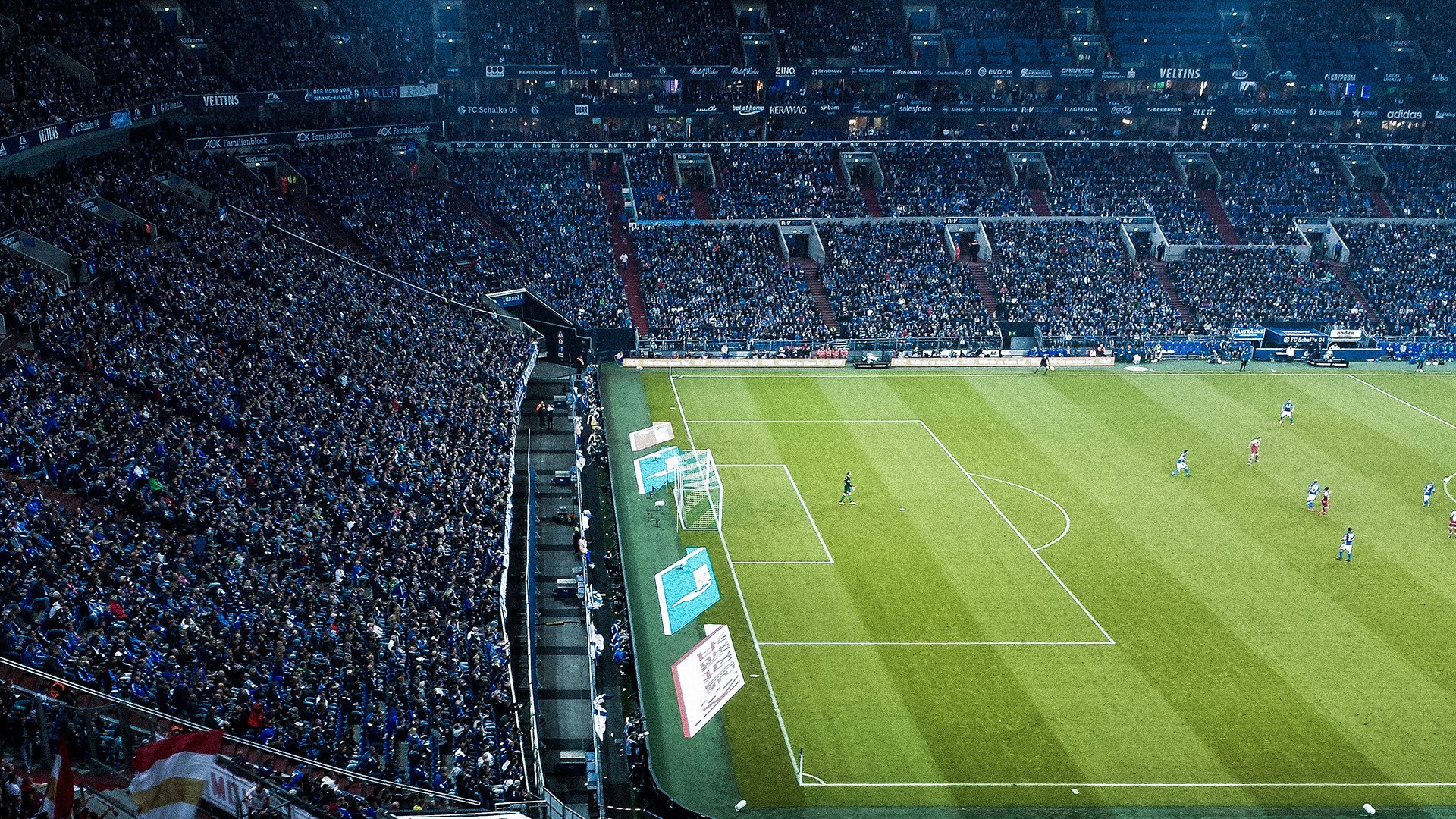 爱游戏官方网站-电子竞技足球比赛成为新潮流，吸引大批年轻观众，电竞足球项目